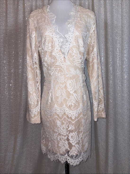 southern fried chics Dresses & Skirts - Southern Fried Chics Ivory Lace V-Neck Long-Sleeve Dress